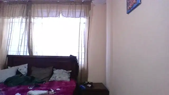 Isisflame online show from November 8, 2025, 10:35 pm