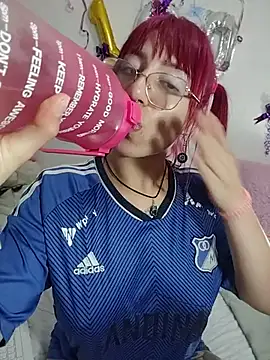 Snapshot of Kitty_Melodi chatting on June 27, 2026, 12:22 pm Kitty Melodi online show from June 27, 2026, 12:22 pm