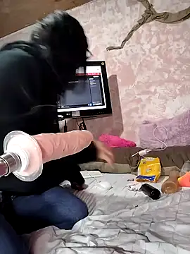 Snapshot of Kitty_Melodi chatting on November 26, 2025, 9:09 am Kitty Melodi online show from November 26, 2025, 9:09 am