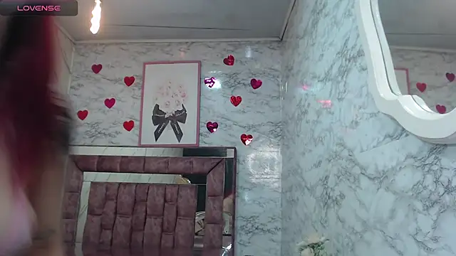 Snapshot of Red_Bunny_v chatting on October 20, 2025, 1:22 pm Red Bunny v online show from October 20, 2025, 1:22 pm