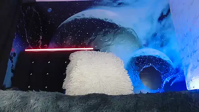 SemerHott online show from October 30, 2025, 11:19 am