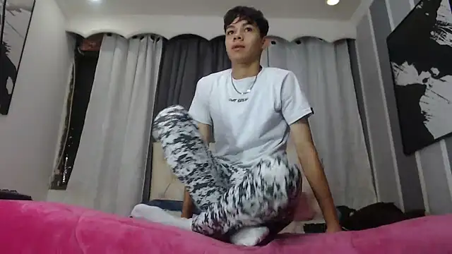 SemerHott online show from September 15, 2025, 1:55 pm