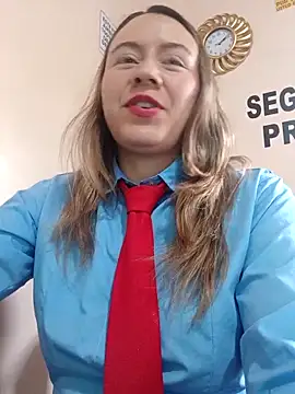 Snapshot of Hannah-colx chatting on April 21, 2026, 7:09 pm Hannah-colx online show from April 21, 2026, 7:09 pm