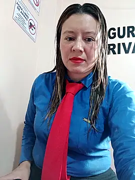 Snapshot of Hannah-colx chatting on March 3, 2026, 2:24 pm Hannah-colx online show from March 3, 2026, 2:24 pm