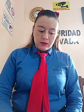 Hannah-colx online show from April 18, 2026, 3:25 pm