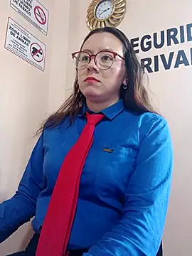 Hannah-colx online show from October 26, 2025, 6:41 pm