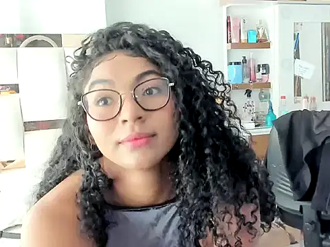 sexycalipso online show from May 9, 2026, 3:37 pm