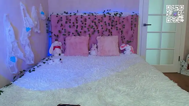 Pink Lila18 online show from February 10, 2026, 3:38 am