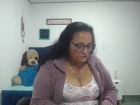  Cristal online show from September 12, 2025, 4:01 am