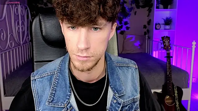 mark caron online show from October 11, 2025, 8:10 pm