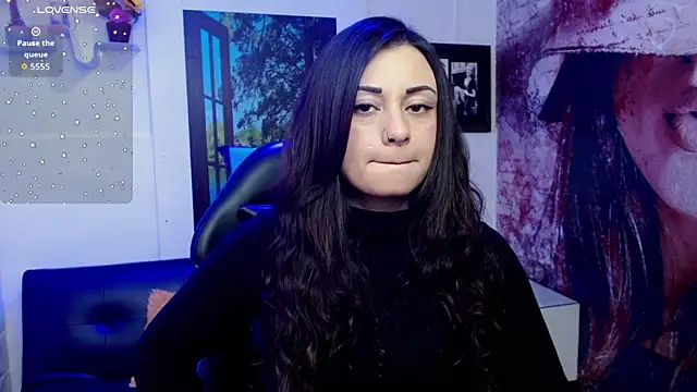 Eva Roussell online show from September 27, 2025, 2:34 pm