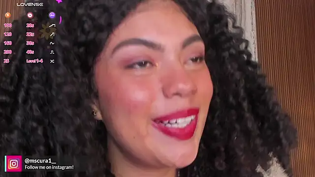 Snapshot of miss_curazao chatting on April 14, 2026, 12:43 pm miss curazao online show from April 14, 2026, 12:43 pm