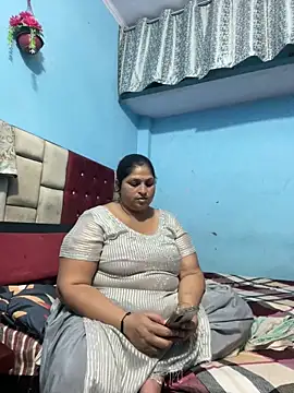 Snapshot of hotymarry chatting on June 2, 2026, 9:09 am hotymarry online show from June 2, 2026, 9:09 am