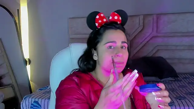 Snapshot of _adahara_queen chatting on October 8, 2025, 6:59 am adahara queen online show from October 8, 2025, 6:59 am