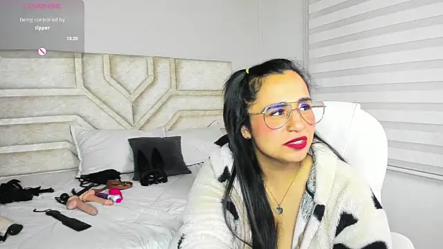 Snapshot of _adahara_queen chatting on September 14, 2025, 7:31 am adahara queen online show from September 14, 2025, 7:31 am