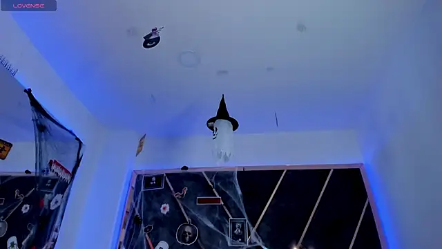 Snapshot of SusanaHenao chatting on October 22, 2025, 7:13 pm SusanaHenao online show from October 22, 2025, 7:13 pm