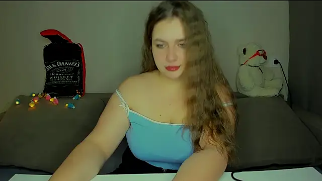 Snapshot of yourgem__ chatting on December 5, 2025, 2:32 am yourgem online show from December 5, 2025, 2:32 am