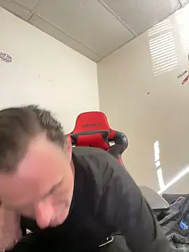 NicPolaris online show from April 12, 2026, 1:14 pm