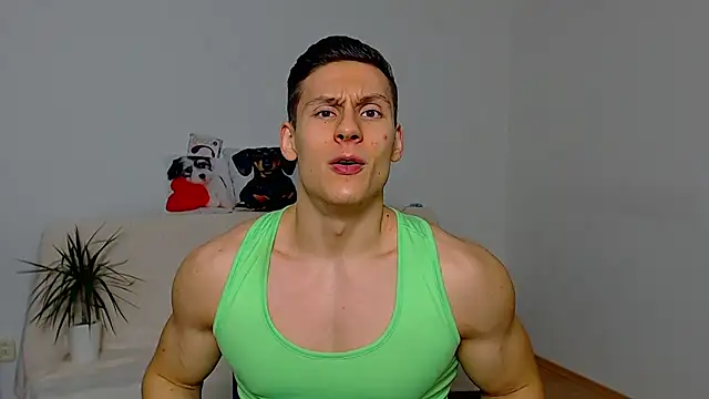 ZeinMiracles online show from November 6, 2025, 7:18 pm