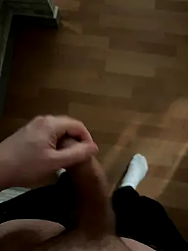 cook907920 online show from November 20, 2025, 2:29 pm