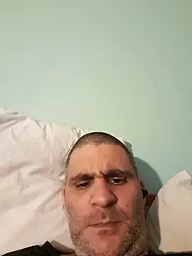 JuegosDeSeduccion online show from November 30, 2025, 6:19 pm