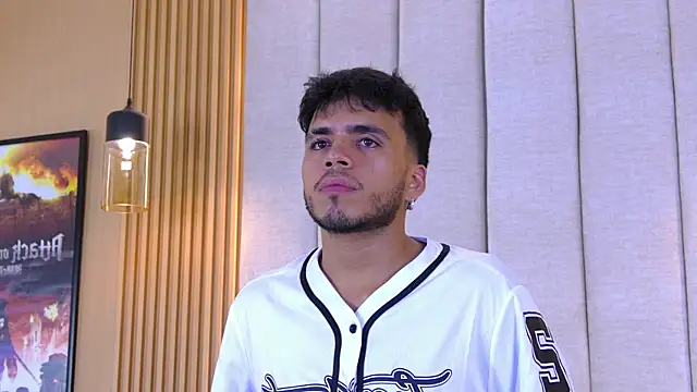 AlexanderJordan online show from November 17, 2025, 11:31 pm