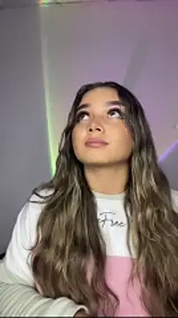 AnnyLopezzz  online show from December 5, 2025, 3:16 am