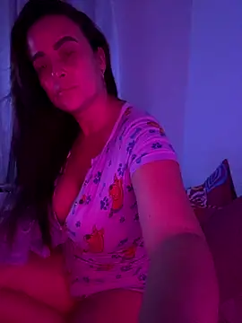 Snapshot of kattywil chatting on November 14, 2025, 9:13 am kattywil online show from November 14, 2025, 9:13 am