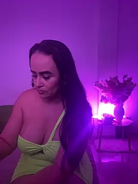 kattywil online show from March 24, 2026, 4:56 am