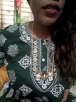 Snapshot of Spoorthi6_Kannada_Telugu chatting on September 29, 2025, 2:40 am Spoorthi6 Kannada Telugu online show from September 29, 2025, 2:40 am