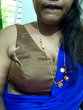 Snapshot of Spoorthi6_Kannada_Telugu chatting on November 18, 2025, 4:16 am Spoorthi6 Kannada Telugu online show from November 18, 2025, 4:16 am