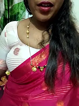 Snapshot of Spoorthi6_Kannada_Telugu chatting on November 13, 2025, 4:44 pm Spoorthi6 Kannada Telugu online show from November 13, 2025, 4:44 pm