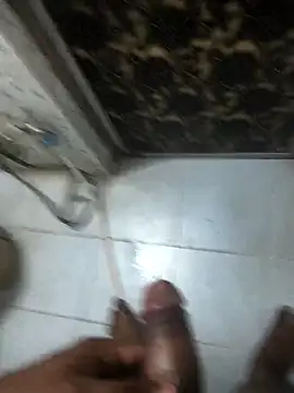 Leon hot33 online show from March 30, 2026, 5:42 am