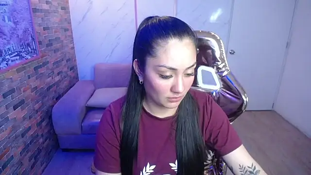 Ivony18 b online show from September 9, 2025, 3:16 am