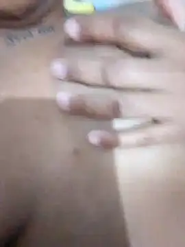 nessinha12 online show from October 20, 2025, 2:35 am