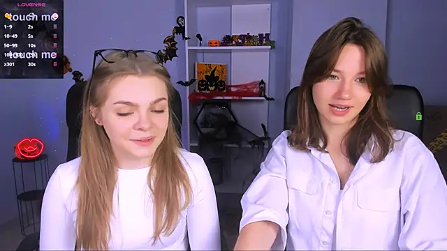 veronica bubble online show from October 25, 2025, 7:47 pm