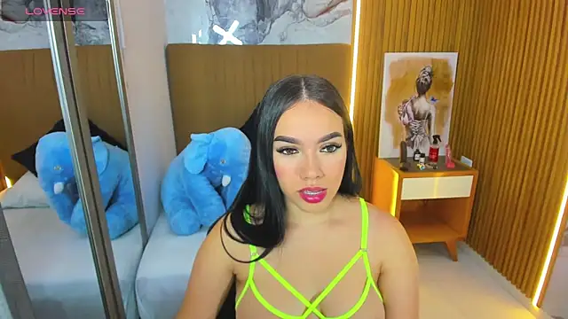 MOLLYSPENCER1 online show from February 9, 2026, 6:28 pm