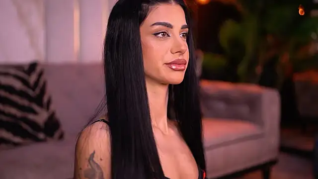 Snapshot of ArinaCarter chatting on October 22, 2025, 5:56 pm ArinaCarter online show from October 22, 2025, 5:56 pm