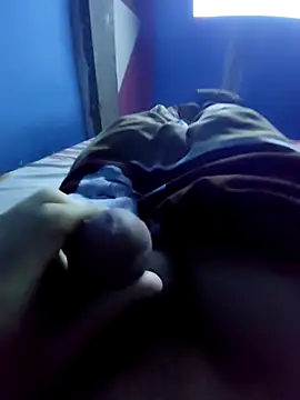 Exotic19cm online show from November 18, 2025, 7:22 am