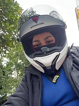 AlannaEvons online show from March 13, 2026, 4:45 pm