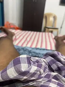 usermood2000 online show from October 11, 2025, 11:00 am