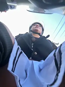 -Mia1 online show from February 25, 2026, 12:05 pm