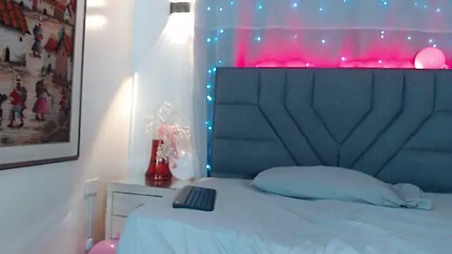 Snapshot of emma_ayala chatting on September 11, 2025, 7:14 pm emma ayala online show from September 11, 2025, 7:14 pm