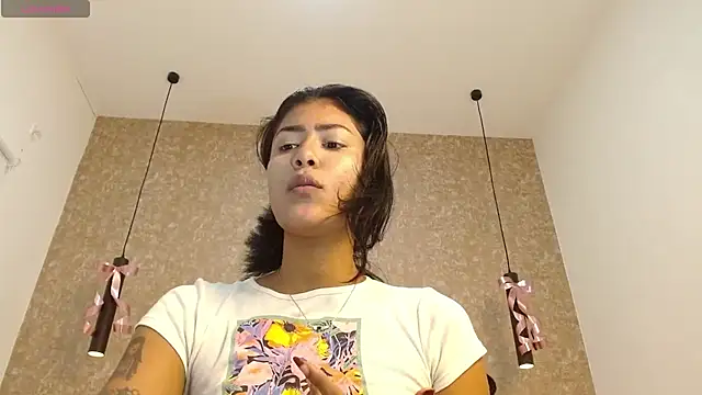 babilett online show from September 29, 2025, 11:38 am