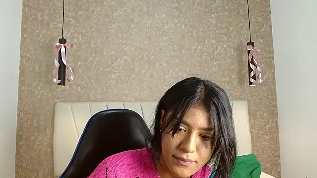 babilett online show from October 30, 2025, 11:41 am