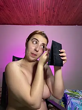 Snapshot of CoraVibes chatting on November 9, 2025, 11:58 am CoraVibes online show from November 9, 2025, 11:58 am