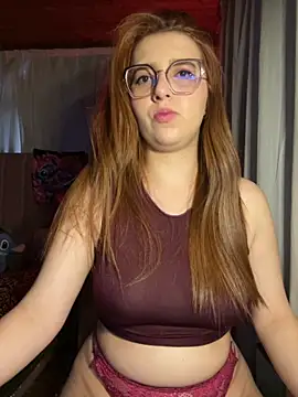 CoraVibes online show from February 12, 2026, 12:27 pm