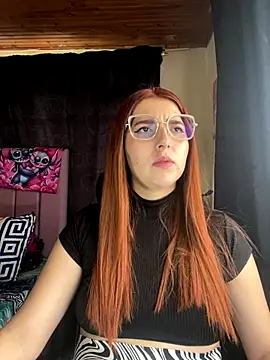 Snapshot of CoraVibes chatting on October 8, 2025, 7:58 pm CoraVibes online show from October 8, 2025, 7:58 pm