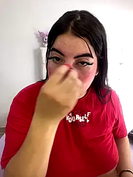 Kuromy x online show from November 9, 2025, 3:38 pm