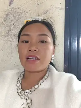 Snapshot of bany-xx chatting on November 2, 2025, 8:30 am bany-xx online show from November 2, 2025, 8:30 am